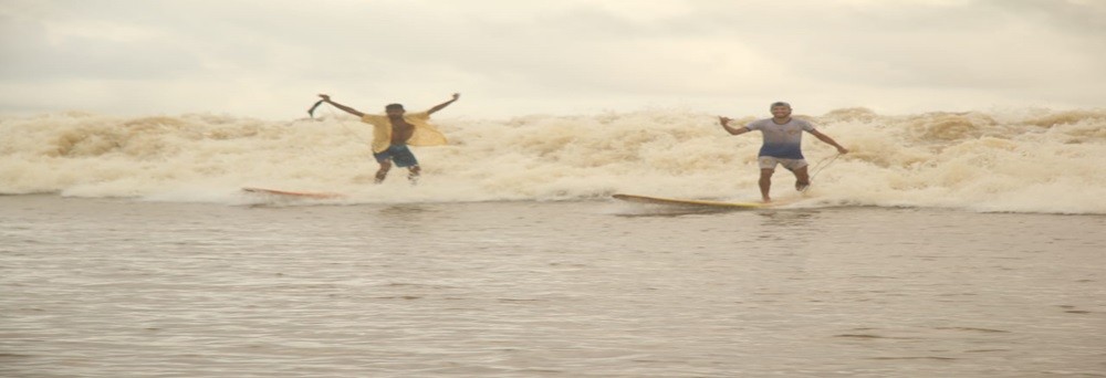 Tribo do surf no rio Mearim em Arari/MA
