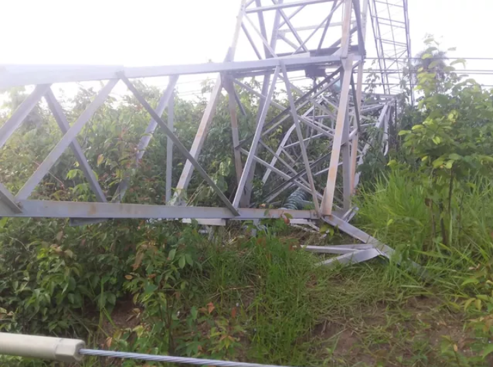 Índios derrubam nova torre de energia na Reserva Cana Brava no MA